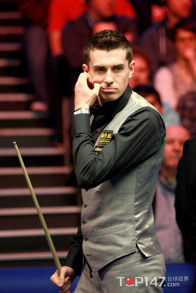 为伤病同时 为伤病同时