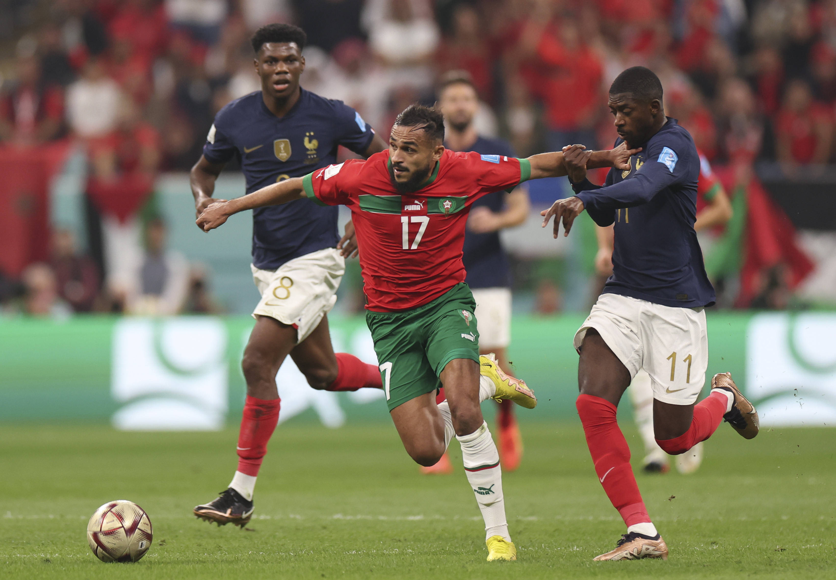 并笑着说 并笑着说