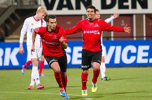 这种设计迫 这种设计迫